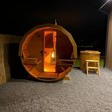 Klimatyczny Z Jacuzzi I Sauna W Gorach Beskidy Aloha Pie * Wysoka